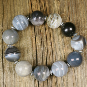 Rannekoru akaatti 18mm natural , sopiva 20cm ranteeseen, joustava