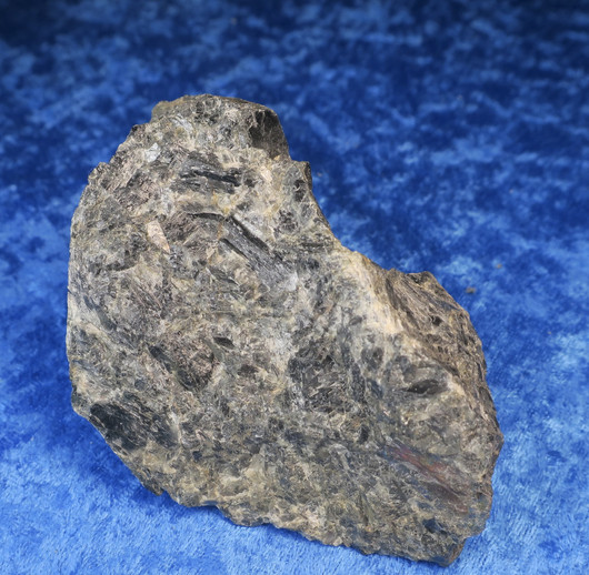 Spektroliitti raaka  364g 80x65x60mm Ylämaa Suomi Hi53S