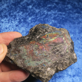 Spektroliitti raaka 333g 110x85x30mm Ylämaa Suomi Hi53S