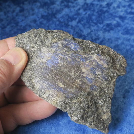 Spektroliitti raaka 214g 105x70x20mm  Ylämaa Suomi Hi53S