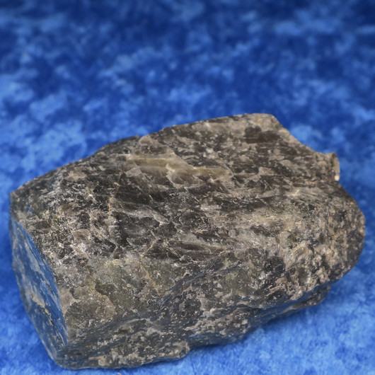 Spektroliitti raaka 141g 60x50x25mm  Ylämaa Suomi Hi53S