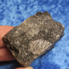 Spektroliitti raaka 139g 55x50x30mm Ylämaa Suomi Hi53S