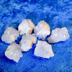 Selestiitti enkelikivi kidesykerö 5-8g Madagaskar