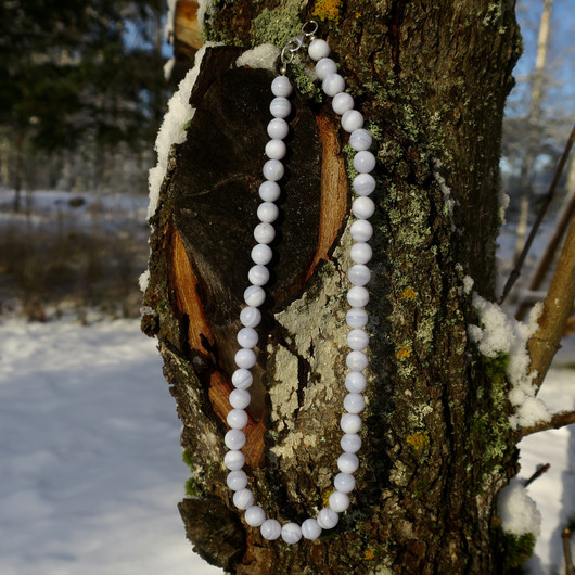 Kaulahelmet kalsedoni 8mm, 42cm SAIJA