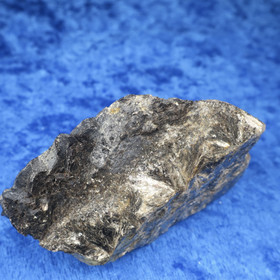 Kuplagötiitti ja muskoviitti 145g 75x45x31mm Svappavaara Ruotsi Hi28j 