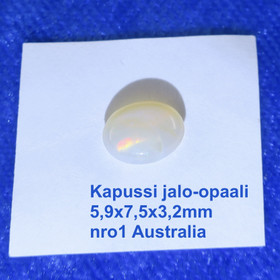 Kapussi jalo-opaali Australiasta. Koko näkyy valikon kuvassa.