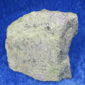 Peridootti oliviini raaka 158g 55x55x30mm Norja Hi159