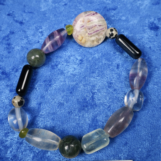 Rannekoru APINA - MONKEY apinan onnenkivikoru 17cm nro APIk