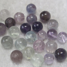 Fluoriitti 6mm pyöreä irtohelmi