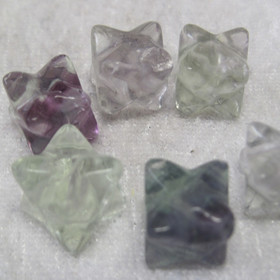 Fluoriitti 10-14mm tähti irtohelmi