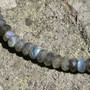 Labradoriitti viistehiottu 8x5mm irtohelmi 
