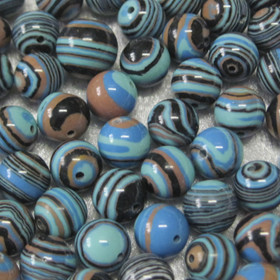 Kivihelmi pyöreä 8mm turkoosinkirjava synteettinen akaatti irtohelmi