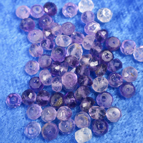 Ametisti violetti viistehiottu 3mm litteä irtohelmi