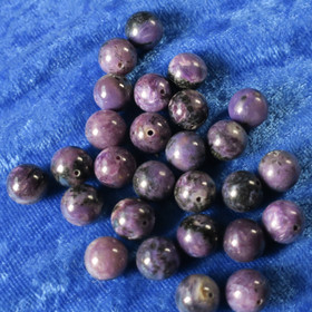 Tsharoiitti pyöreä 14mm irtohelmi