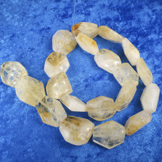 Sitriini iso viistehiottu 20-22mm pitkä irtohelmi 