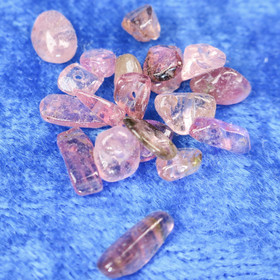 Rubelliitti pieni sipsi pinkki irtohelmi 