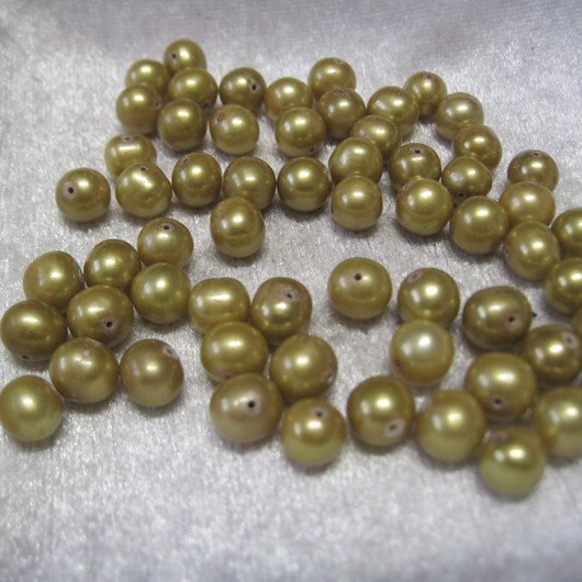  Kullan värinen synteettinen 8mm irtohelmi