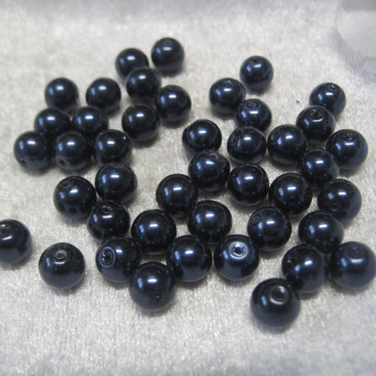 Tummansininen 8mm mustikan värinen synteettinen irtohelmi