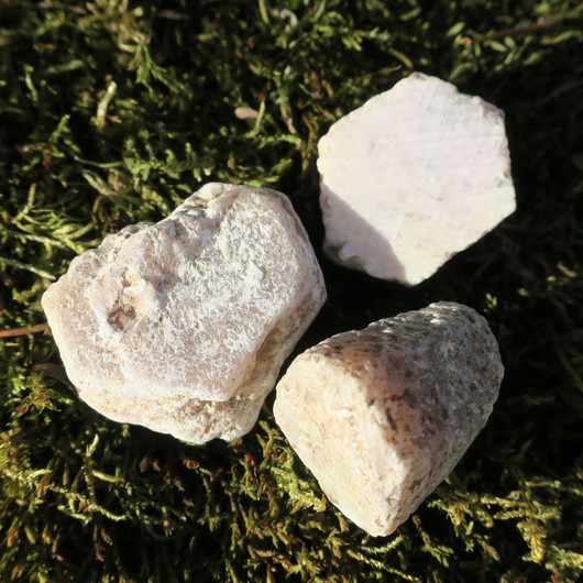 Korundi raaka safiirikide 20-25g Suomi Hi161