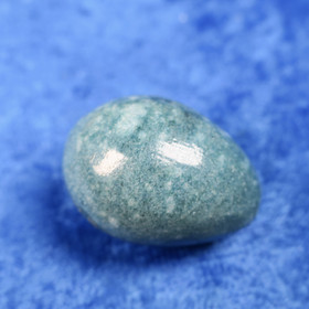Kivimuna kalkkikivi vihreä pieni värjätty 14-15g 26-27mm