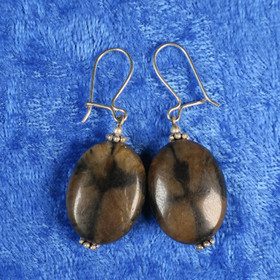  Korvakorut kiastoliitti ristikivi Ki1