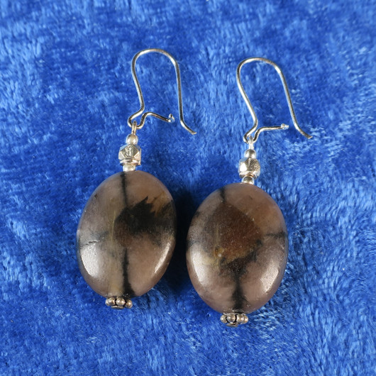  Korvakorut kiastoliitti ristikivi Ki3