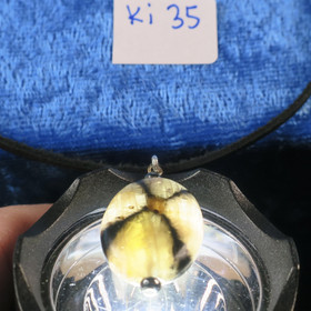 Riipus kiastoliitti ristikivi, siro malli  Ki35