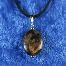 Riipus kiastoliitti ristikivi, siro malli  Ki37