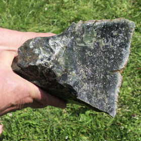 Jaloserpentiini iso 6,9kg Kittilä Hi120B