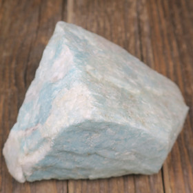 Amatsoniitti albiitti 155g 60x50x50mm Hi98 Norja