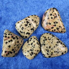 Dalmatianjaspis rumpuhiottu. Valitse koko 3-10g