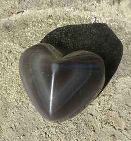 Sateenkaariobsidiaani sydän 43g SAS4