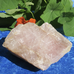 Ruusukvartsi raaka 587g Torro Suomi Hi378