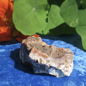 Riipus Idar-Oberstein akaattiopaali raaka 39g, jossa luonnon reikä 