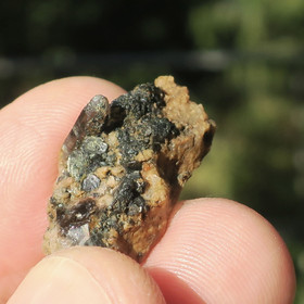 Savukvartsi, biotiitti, kalimaasälpä, fluoriitti 5g Hi171