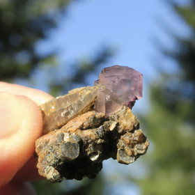 Savukvartsi, biotiitti, kalimaasälpä, fluoriitti 6g Hi171