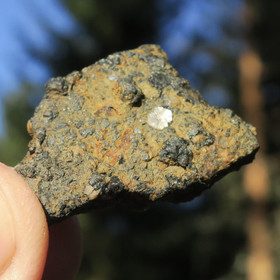 Biotiitti, fluoriitti 6g Hi171