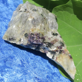 Fluoriitti albiitti kalsiitti 122g Hi171