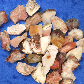 Idar-Oberstein akaattiopaali Hi175C. Valitse koko 1-10g