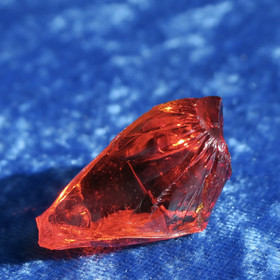 Raakalasi 14g kirkkaanpunainen nro74