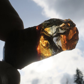  Raakalasi 40g oranssi kirkas ja opaakki punaruskea nro65