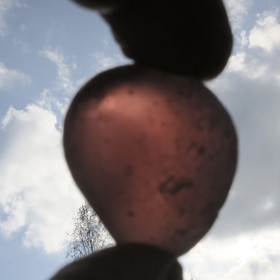 Lasi 40g rumpuhiottu lilahtava, osin matta nro58