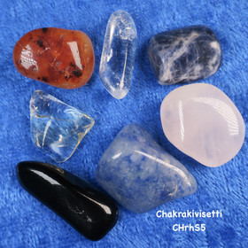 7 Chakran hoitokivisetti n. 17g rumpuhiottu nro CHrhS5