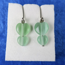 Korvakorut vihreät lasisydämet