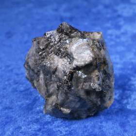 Larvikiitti raaka 82g Larvik Norja. Hi117 