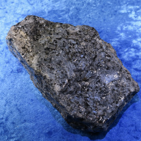 Larvikiitti raaka 1275g Larvik Norja. Hi117 