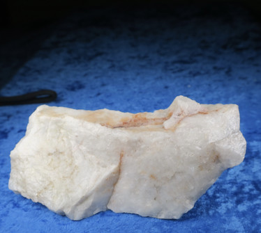 Lumikvartsi 335g Torro Suomi Hi178