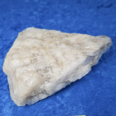 Lumikvartsi 124g Torro Suomi Hi178