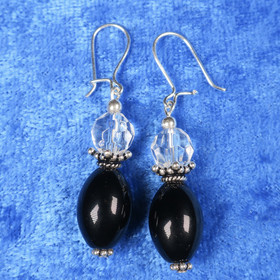 Korvakorut soikea onyksi ja vuorikide onyxD