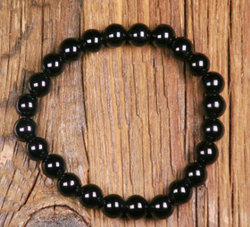 Rannekoru musta onyksi 8mm, sopiva 17cm ranteeseen. Annina